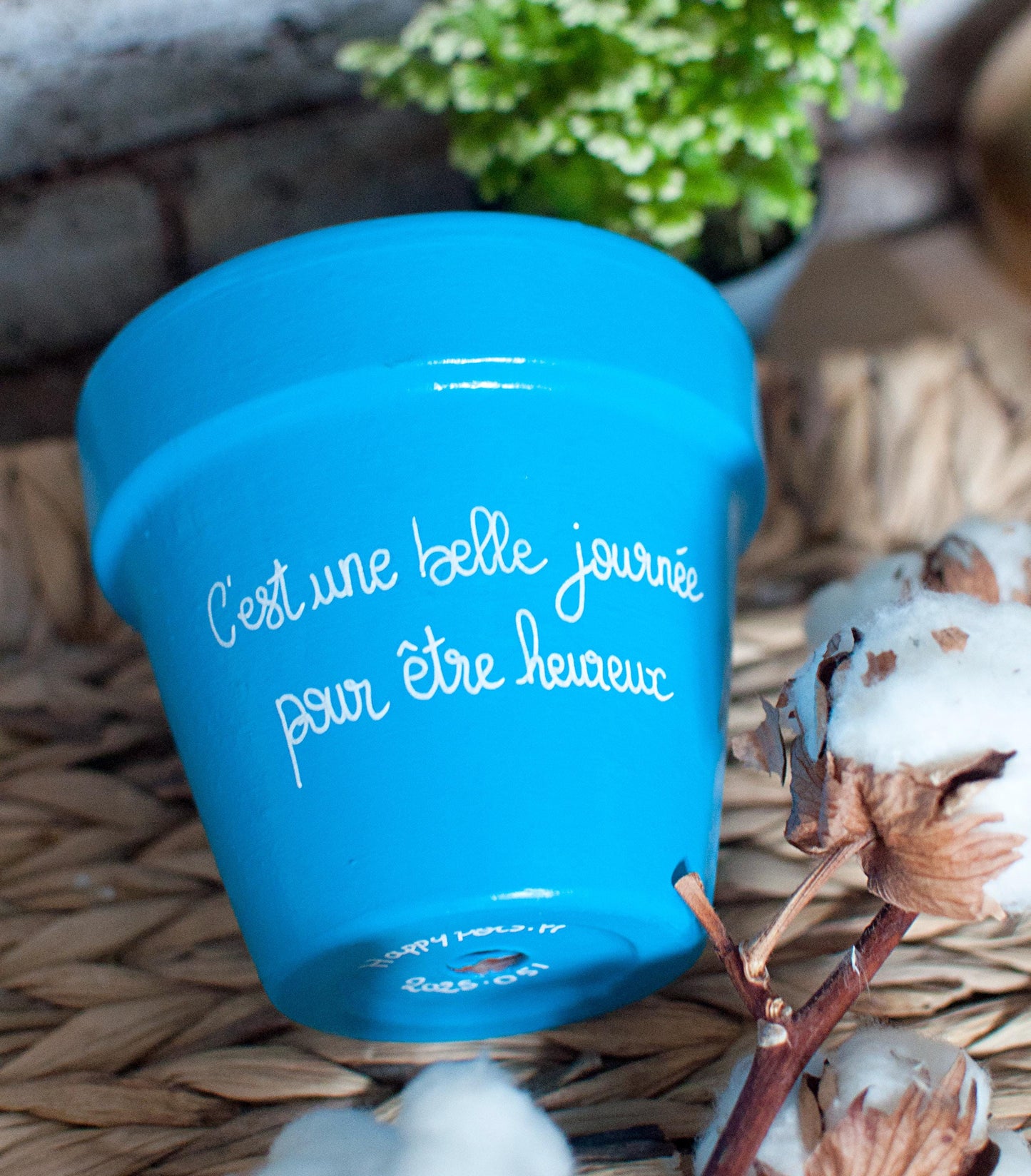 Cache pot / pot en terre cuite personnalisé « C'est une belle journée pour être heureux »