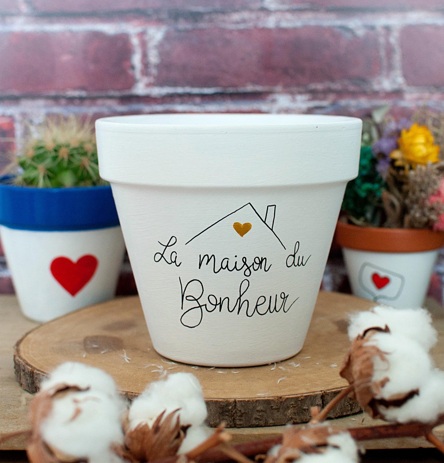 Cache pot / Pot de fleur en terre cuite : La maison du bonheur