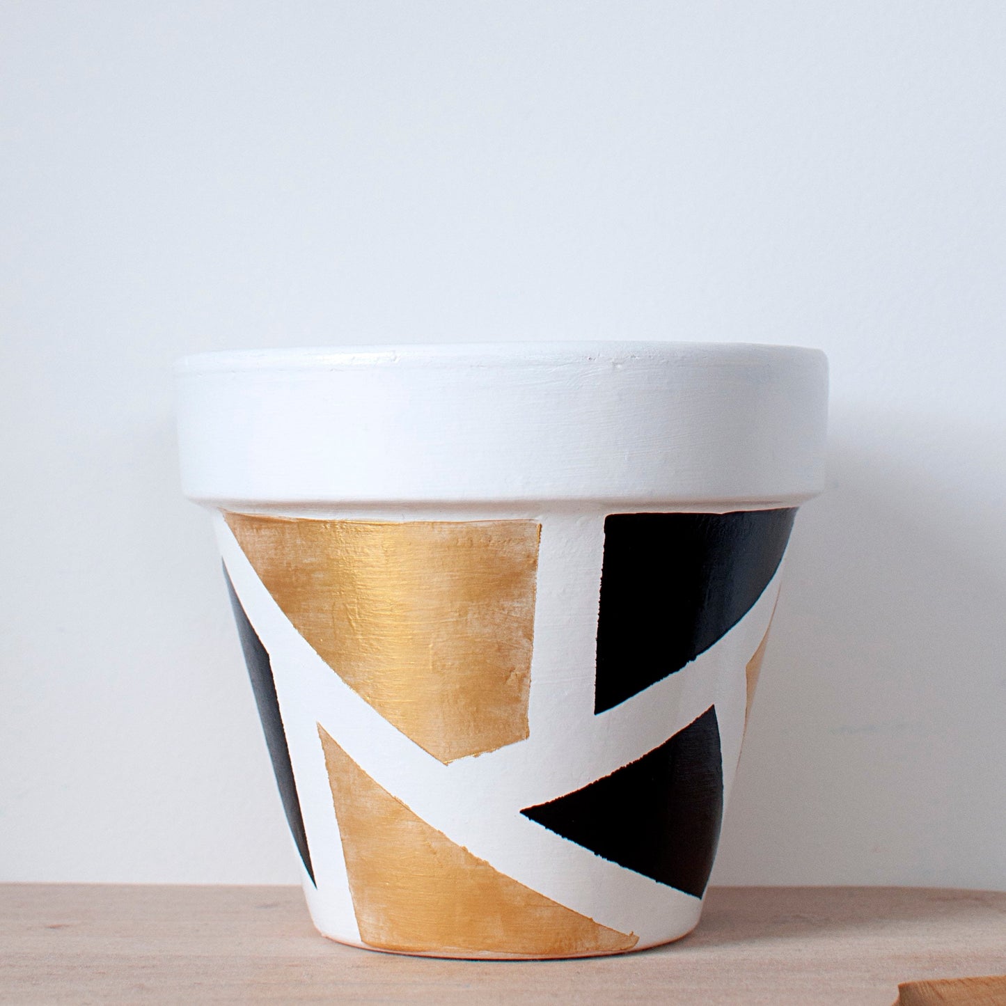 Pot de fleur en terre cuite : Black Gold/Silver