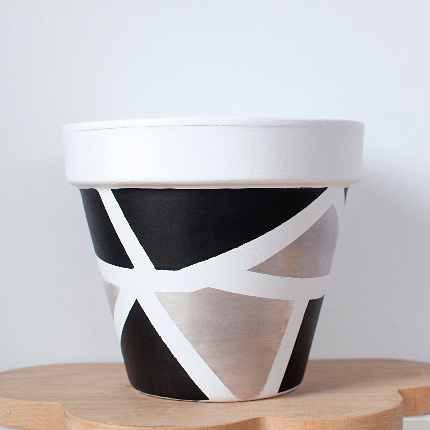 Pot de fleur en terre cuite : Black Gold/Silver