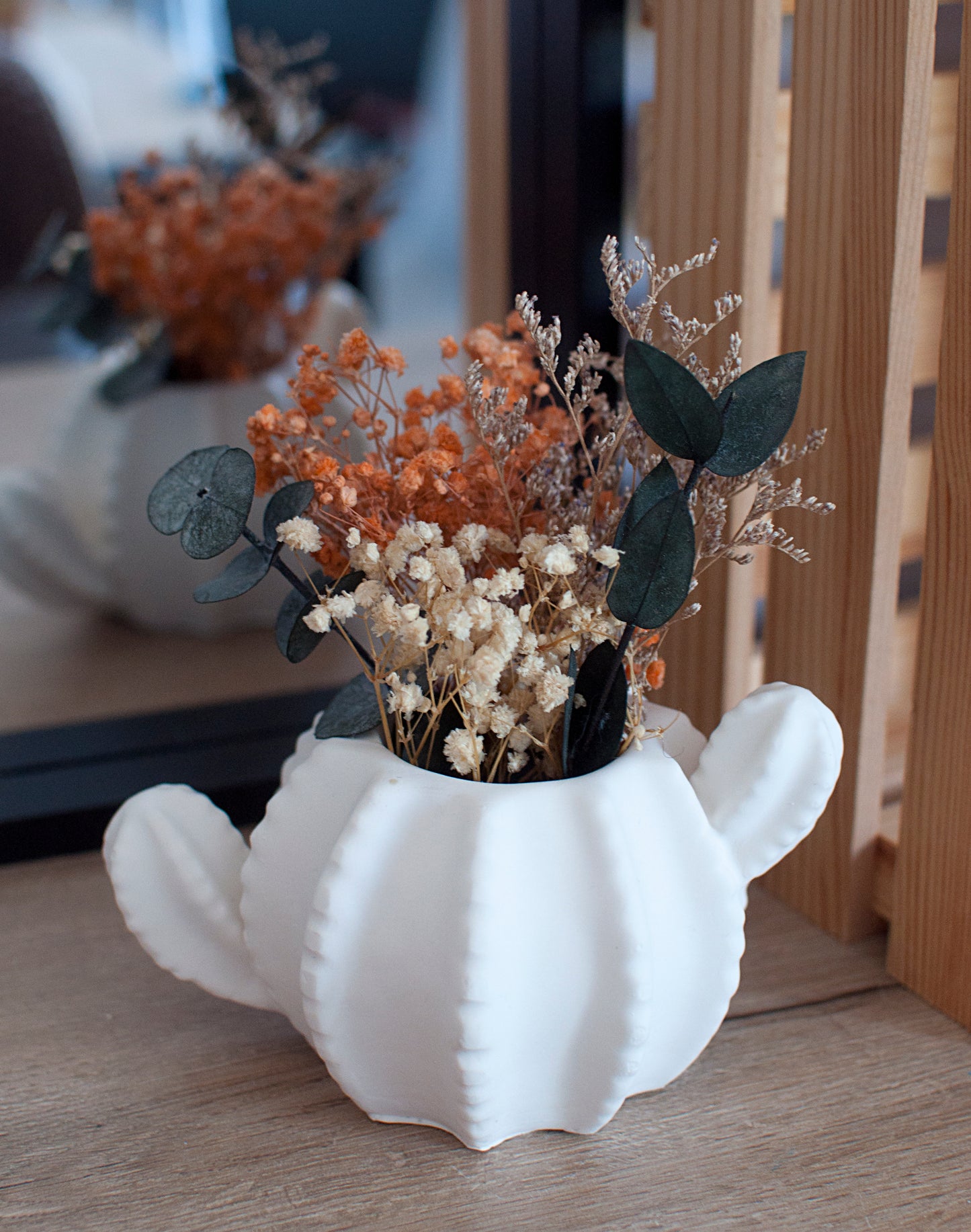 Vase pour fleurs séchées en Jesmonite : Cactus - Blanc