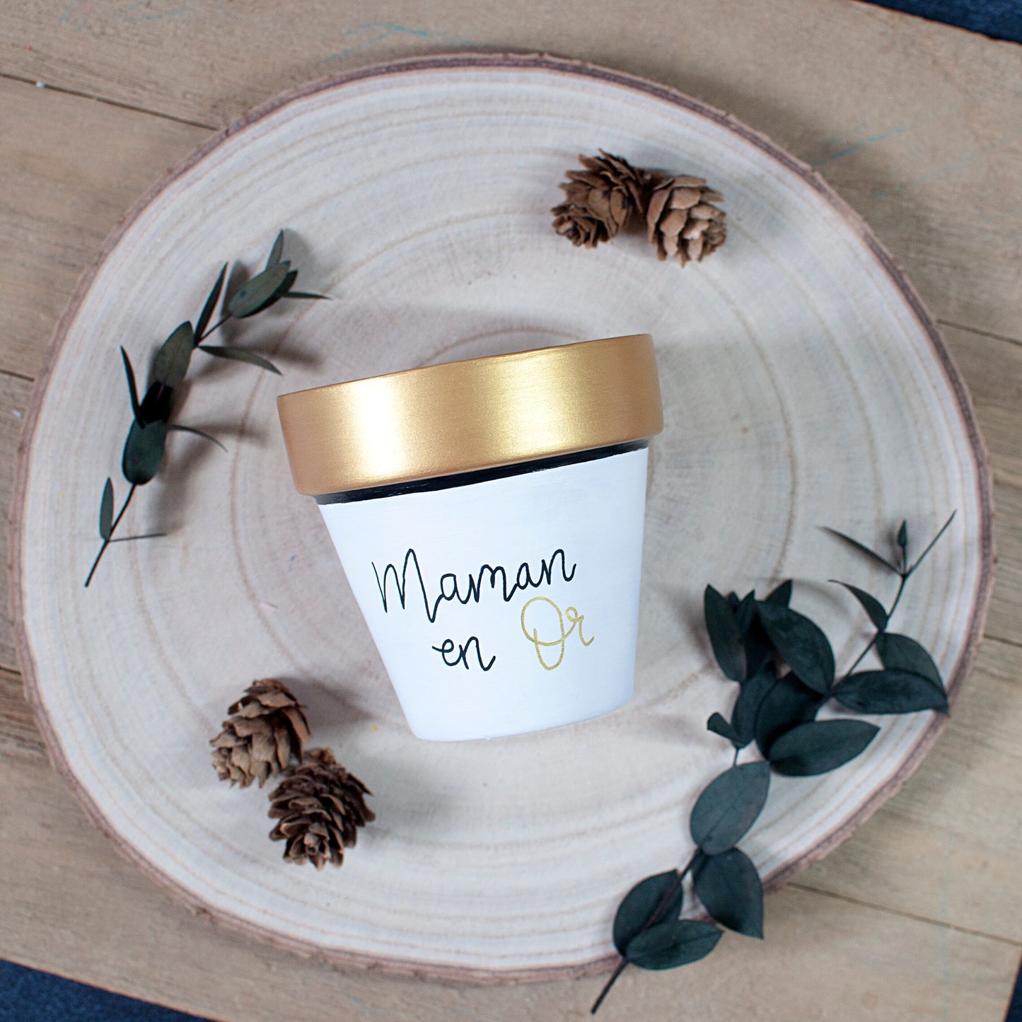 Cache pot / Pot en terre cuite personnalisé : Maman / Papa / Prénom - en Or