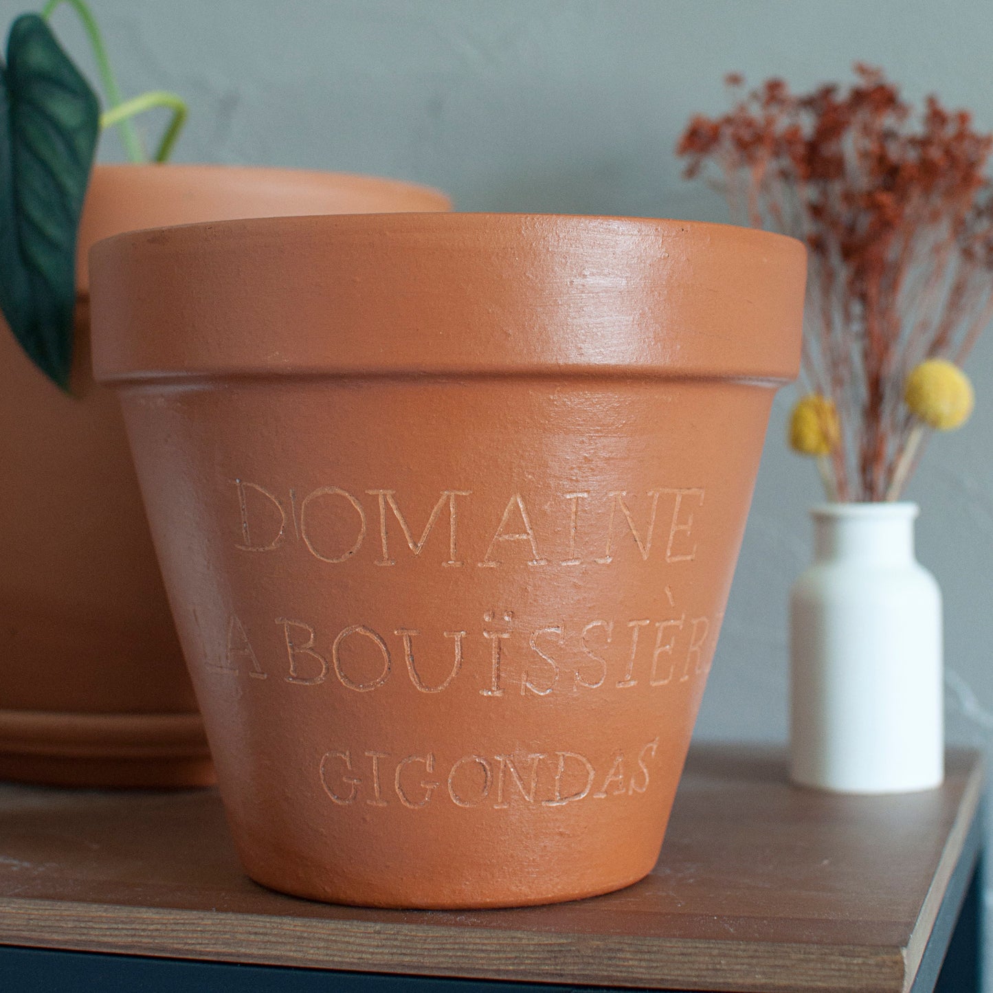 Cache pot / Pot de fleurs en terre cuite personnalisé, gravure personnalisable