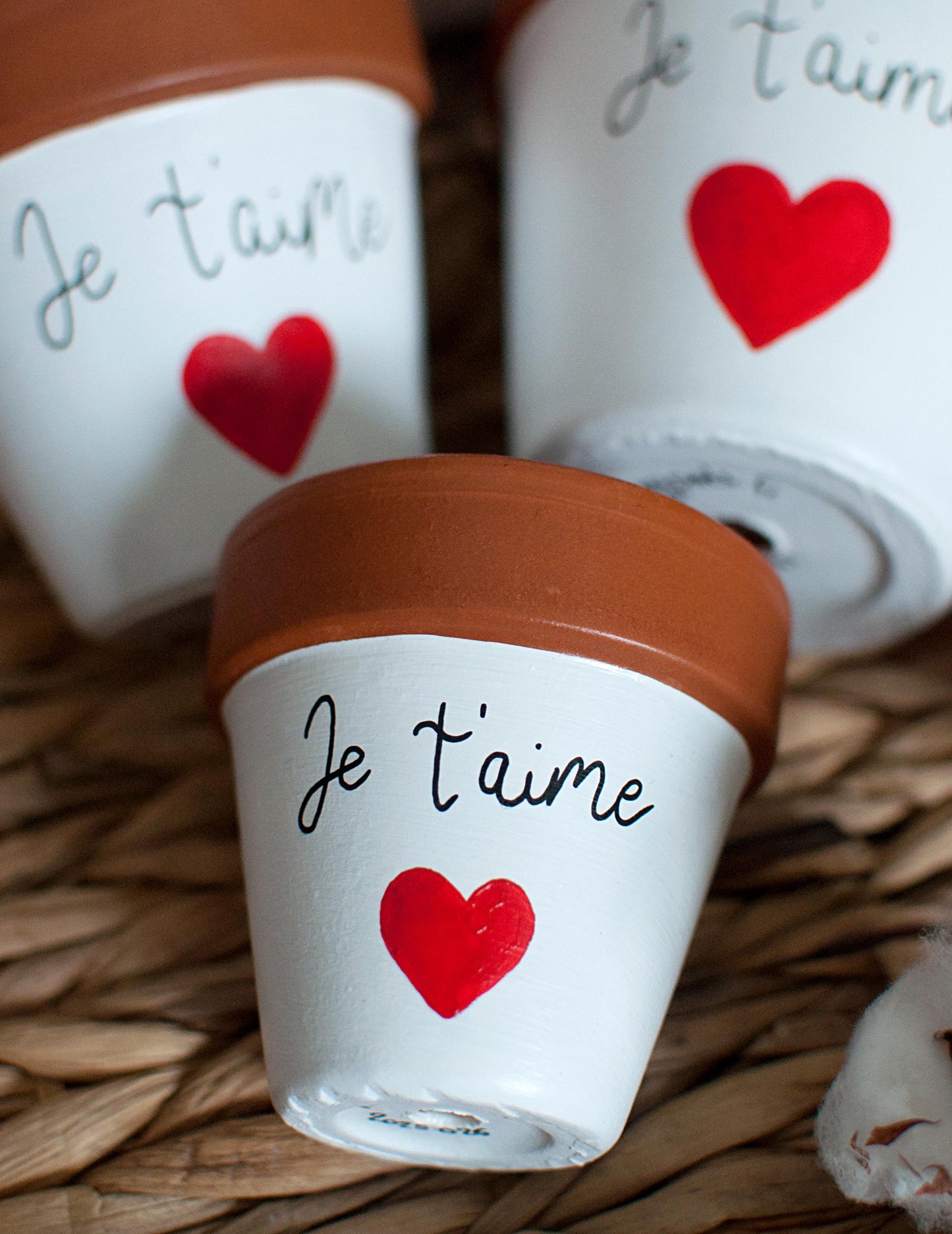 Cache pot / Pot de fleurs en terre cuite personnalisé : Je t’aime [Cadeau Saint Valentin / Fête des amoureux / Cadeau personnalisé / Amour]