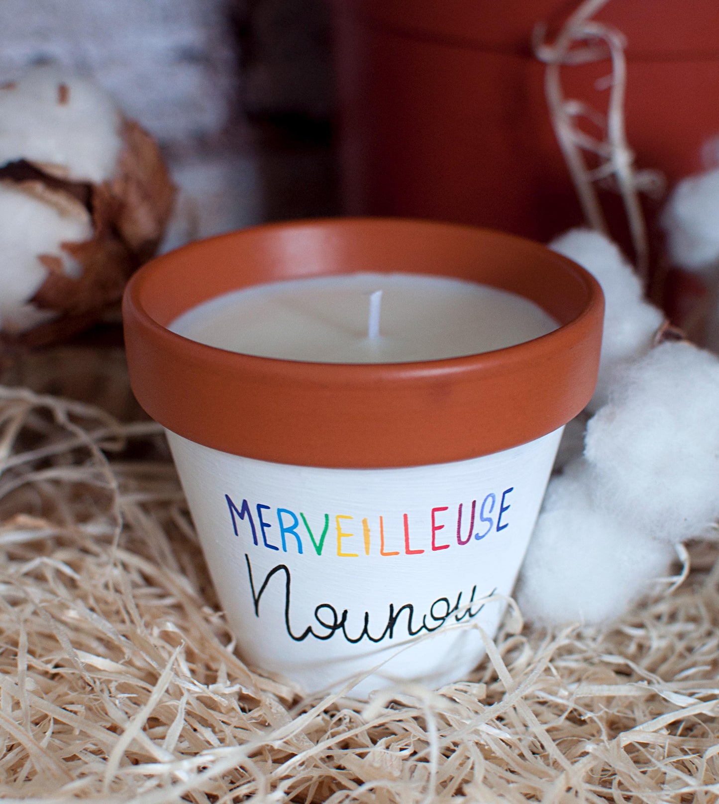 Bougie en terre cuite : Merveilleuse Nounou - Bougie 8 cm cire de soja [Cadeau Nounou / Cadeau fin d'année scolaire / Merci Nounou]