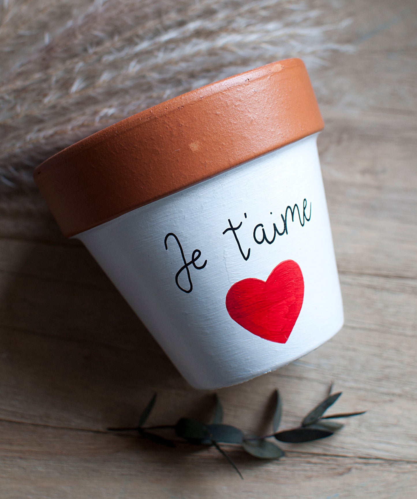Cache pot / Pot de fleurs en terre cuite personnalisé : Je t’aime [Cadeau Saint Valentin / Fête des amoureux / Cadeau personnalisé / Amour]