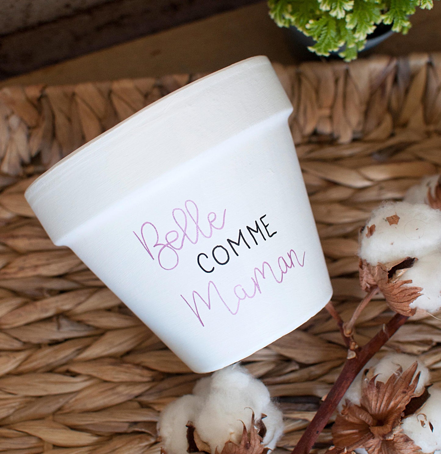 Cache pot / Pot de fleurs en terre cuite personnalisé  : Belle comme maman [Cadeau fête des mères / cadeau maman / bonne fête maman]