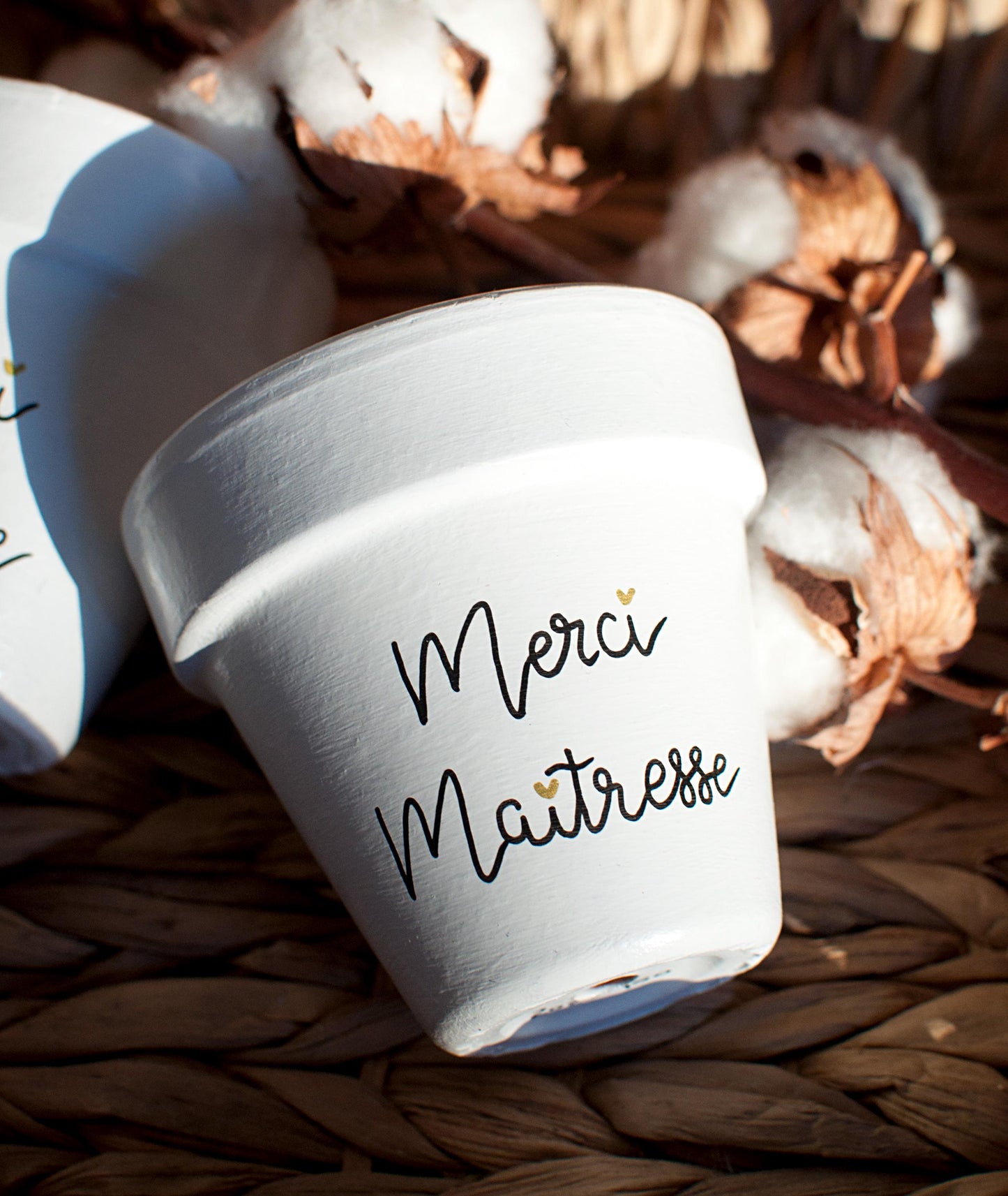 Cache pot / Pot en terre cuite personnalisé : Maîtresse en or / merci Maîtresse [Cadeau maîtresse / cadeau fin d'année scolaire]