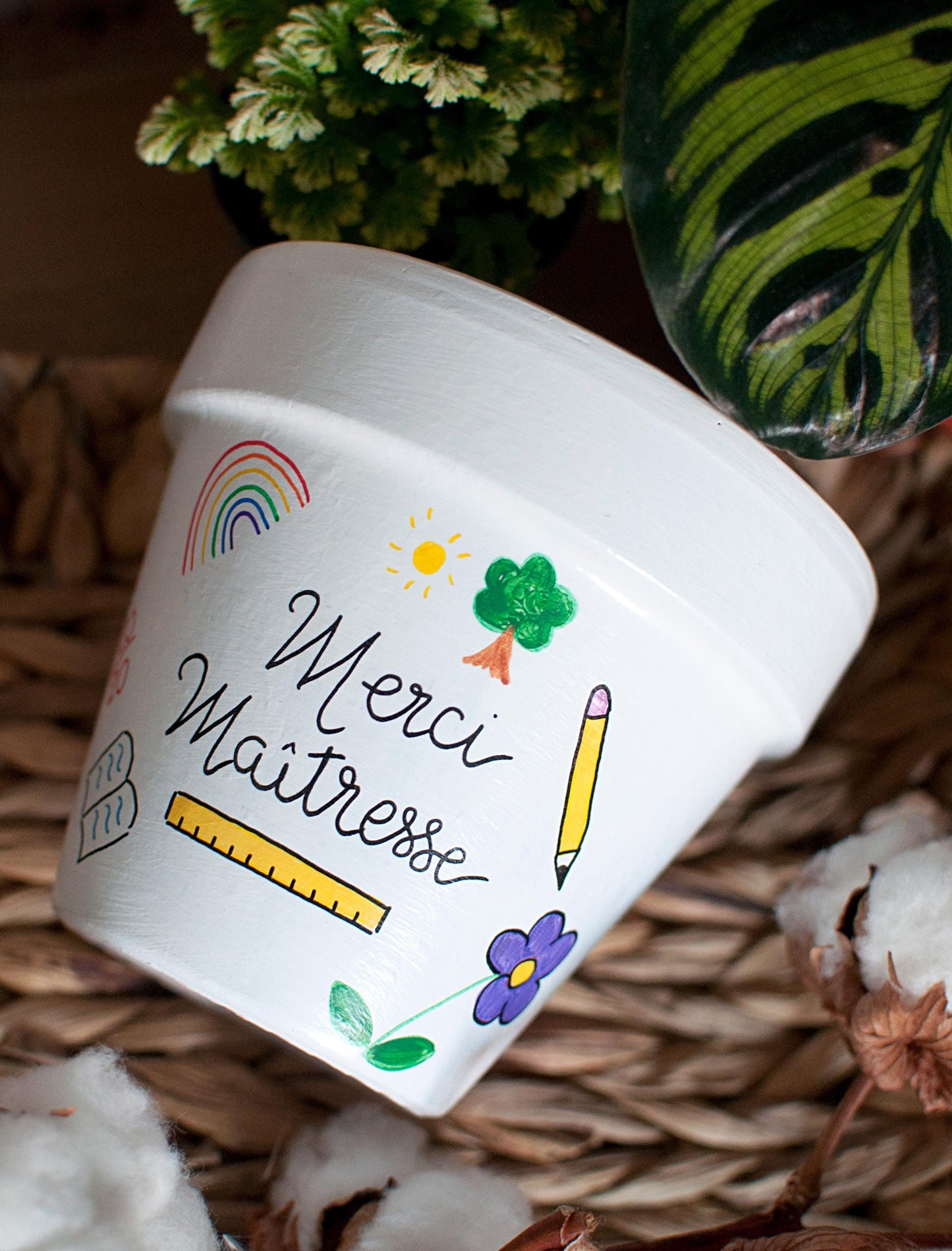 Cache pot / Pot en terre cuite personnalisé pour la fin d’année scolaire : Merci Maitresse /  Super Atsem / Super AESH [Cadeau maîtresse]