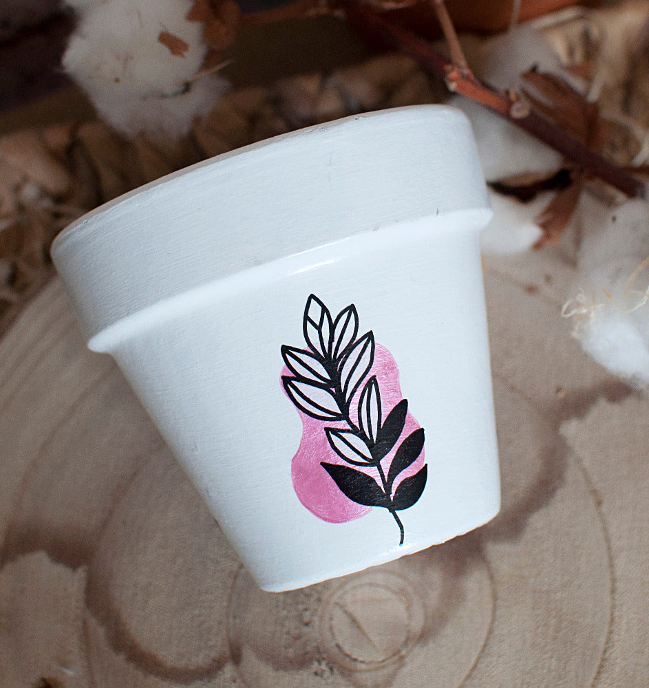 Pot en terre cuite : Eflésia