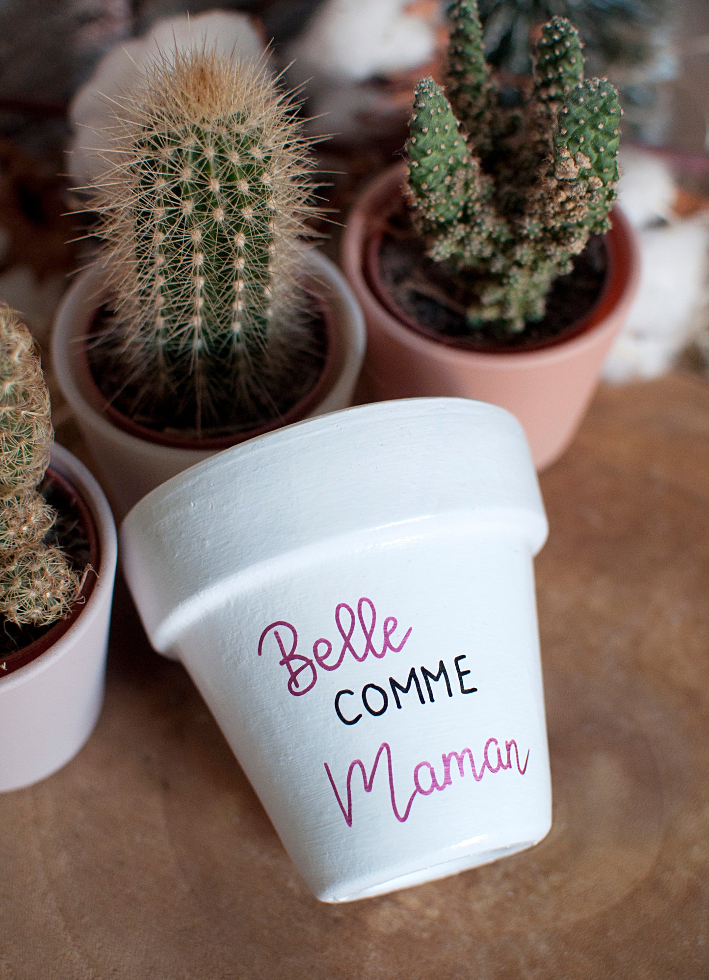 Cache pot / Pot de fleurs en terre cuite personnalisé  : Belle comme maman [Cadeau fête des mères / cadeau maman / bonne fête maman]