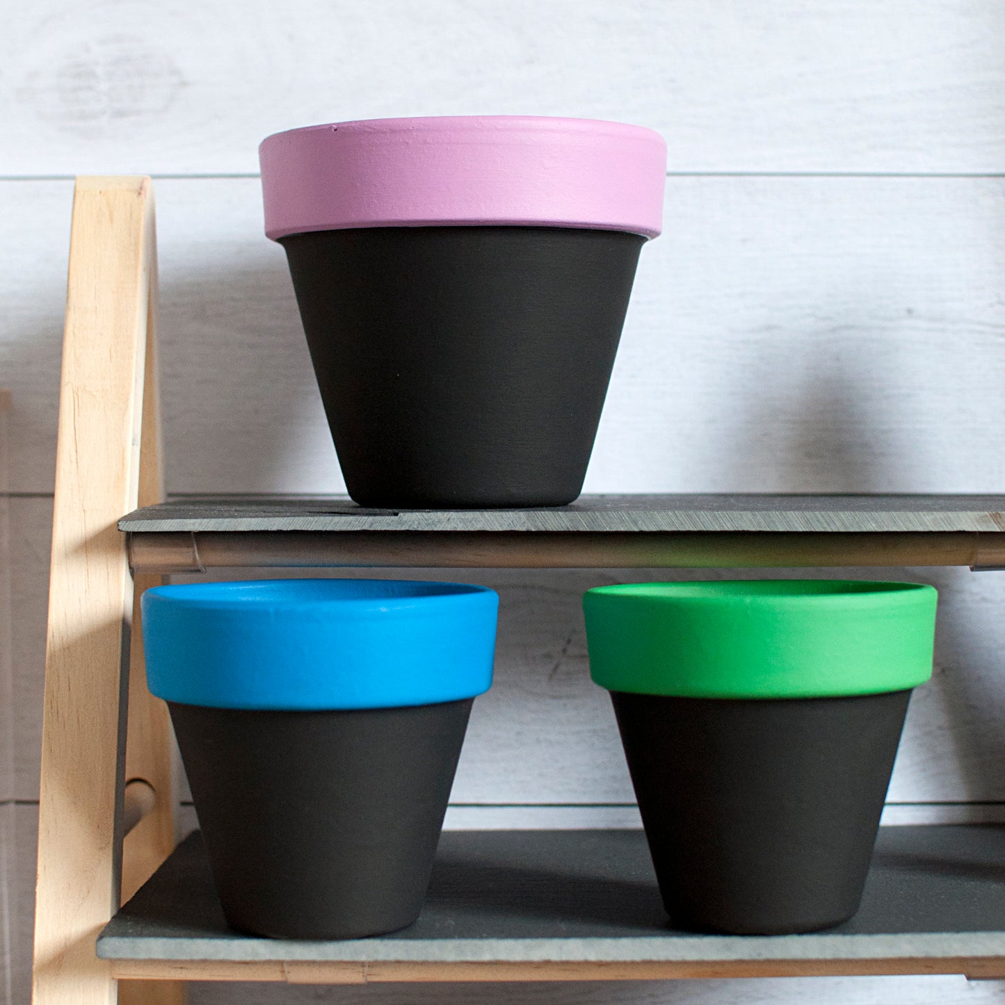Cache pot / Pot en terre cuite :  bicolore / Ardoise