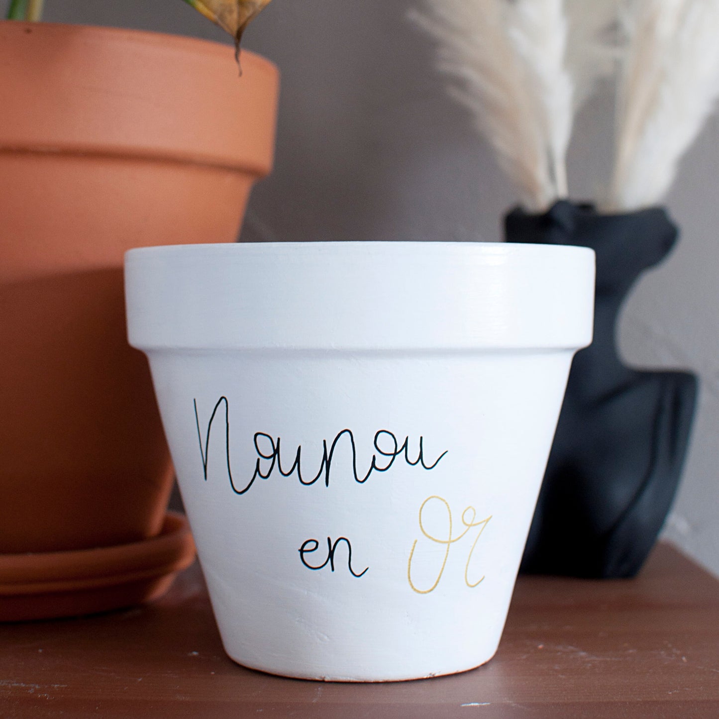 Cache pot / Pot en terre cuite personnalisé : Merci nounou / Super nounou / Nounou en or [cadeau nounou / cadeau nounou personnalisé]