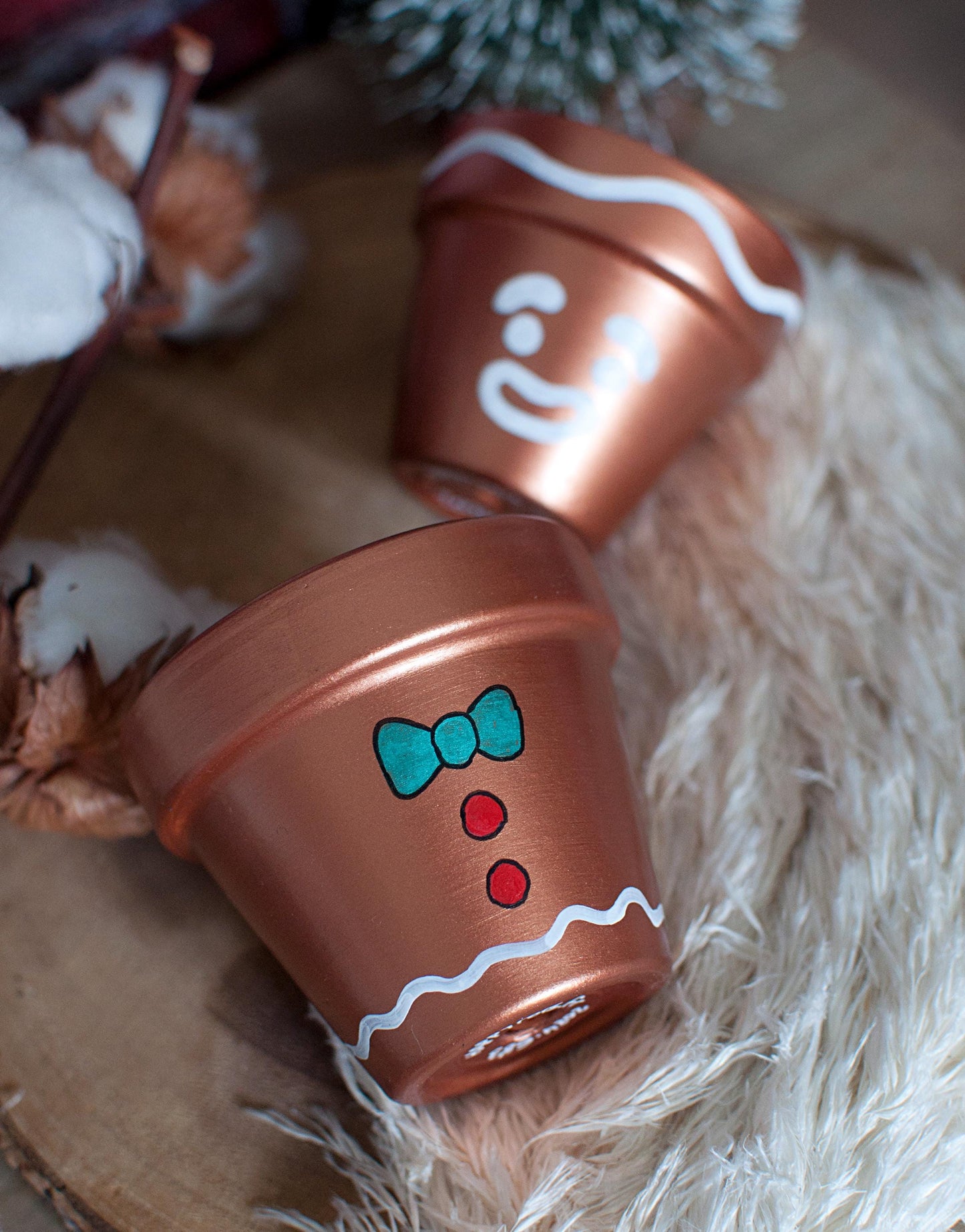 Cache pot / Pot  en terre cuite: Ptit Bonhomme pain d'épices [Collection Noël]